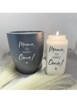 DTF Aufkleber „Mama, du wirst Oma!“ – Hochwertige Erinnerung für Grabkerzen