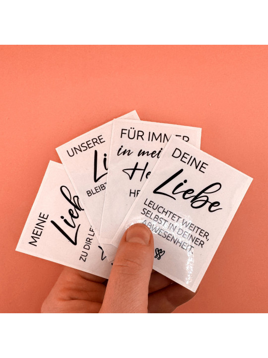 „Liebe“ Set – 4x Traueraufkleber für persönliche Gedenklichter „Liebe“ Set – 4x Traueraufkleber für persönliche Gedenklichter